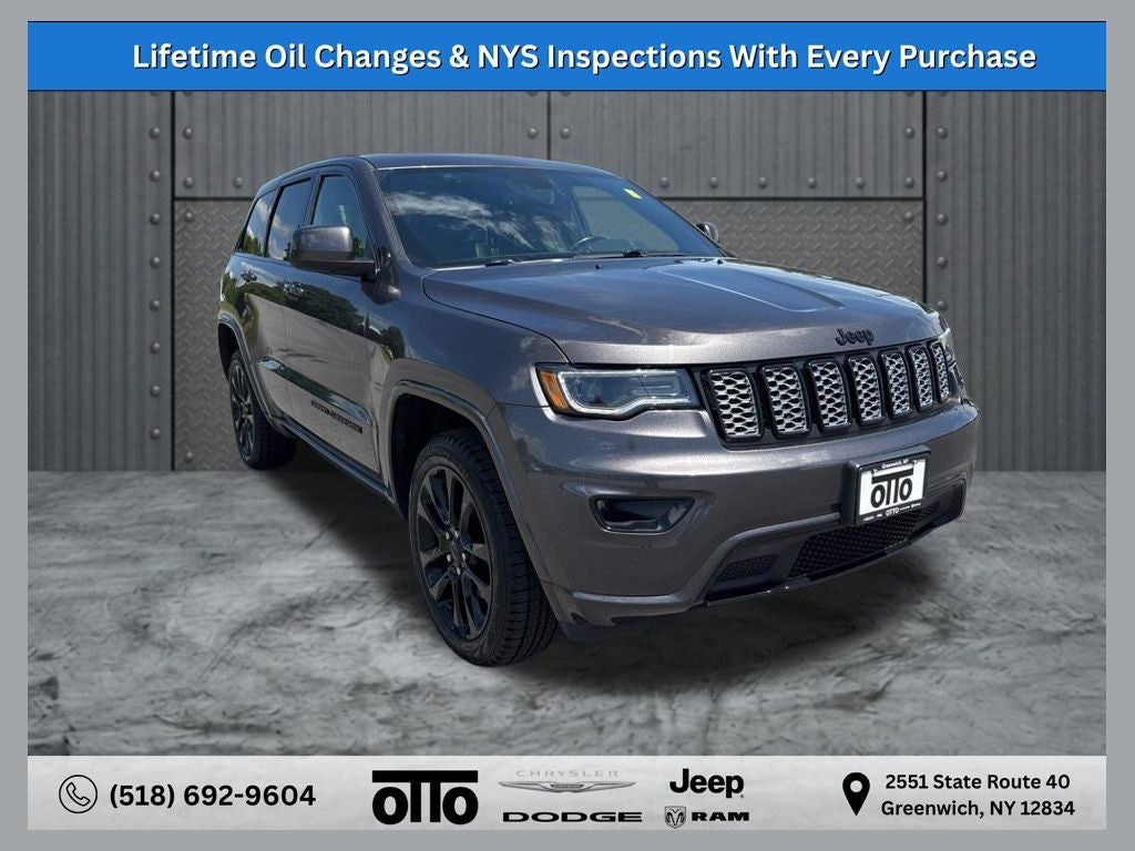 2020 Jeep Grand Cherokee Altitude 4x4 in Granite Crystal Metallic Clearcoat — front three-quarter view